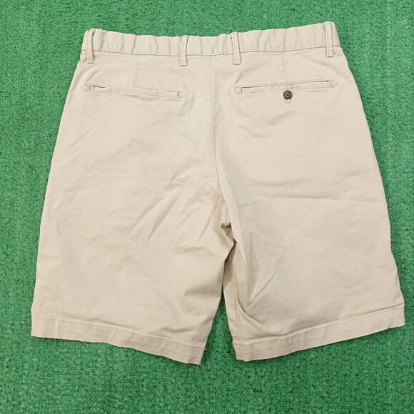 GAP BEIGE TAN KHAKI CHINO SHORTS MENS SIZE 32 - Picture 3 of 7
